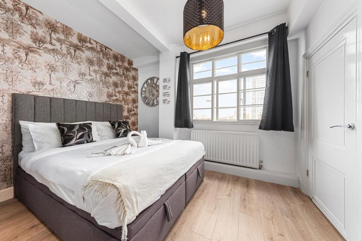 Central London Luxury, Relaxing Apartment! 2 Mins From Paddington Station! Pokoj fotografie