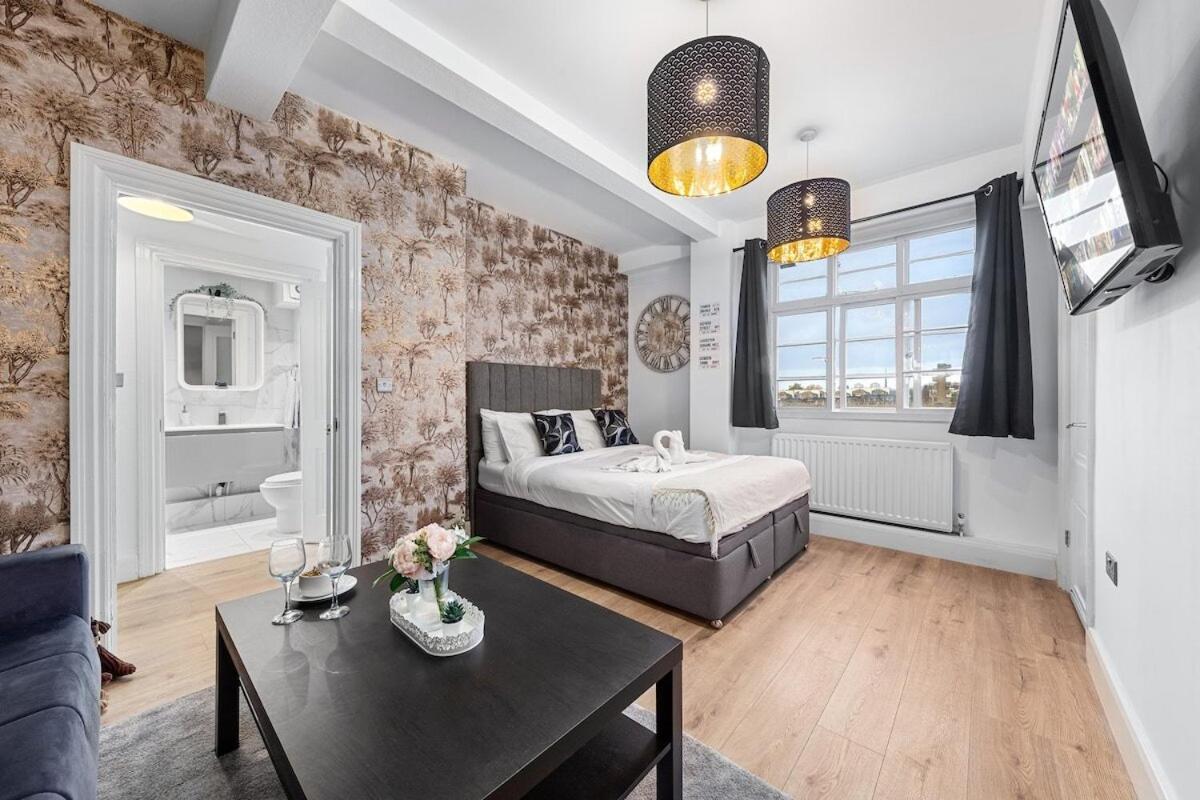 Central London Luxury, Relaxing Apartment! 2 Mins From Paddington Station! Pokoj fotografie