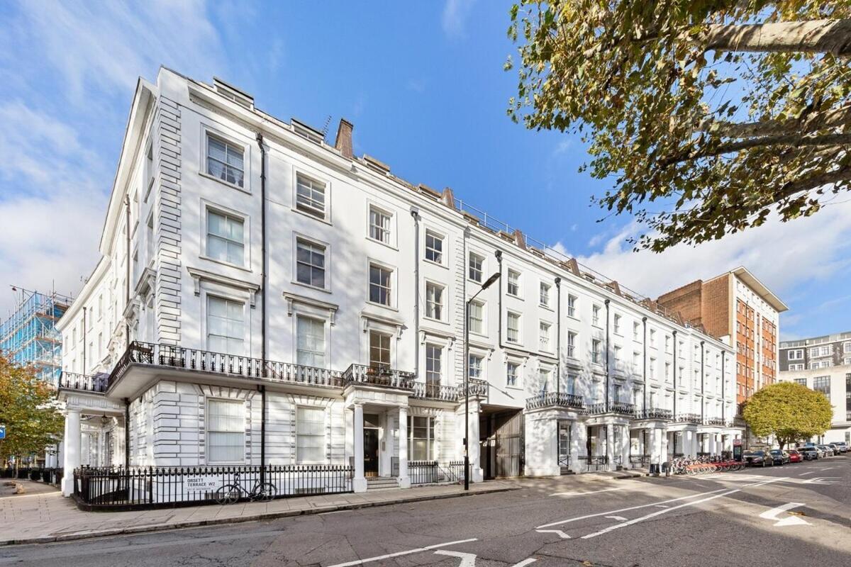 Central London Luxury, Relaxing Apartment! 2 Mins From Paddington Station! Pokoj fotografie